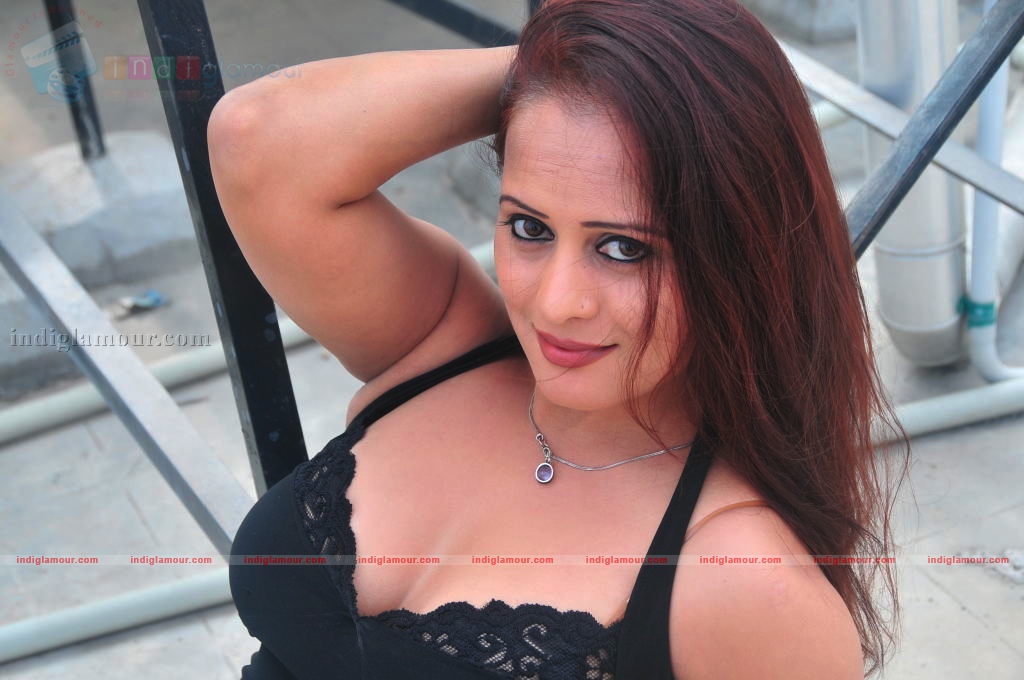 Tanisha aka Sangeeta Tiwari Actress hd photo