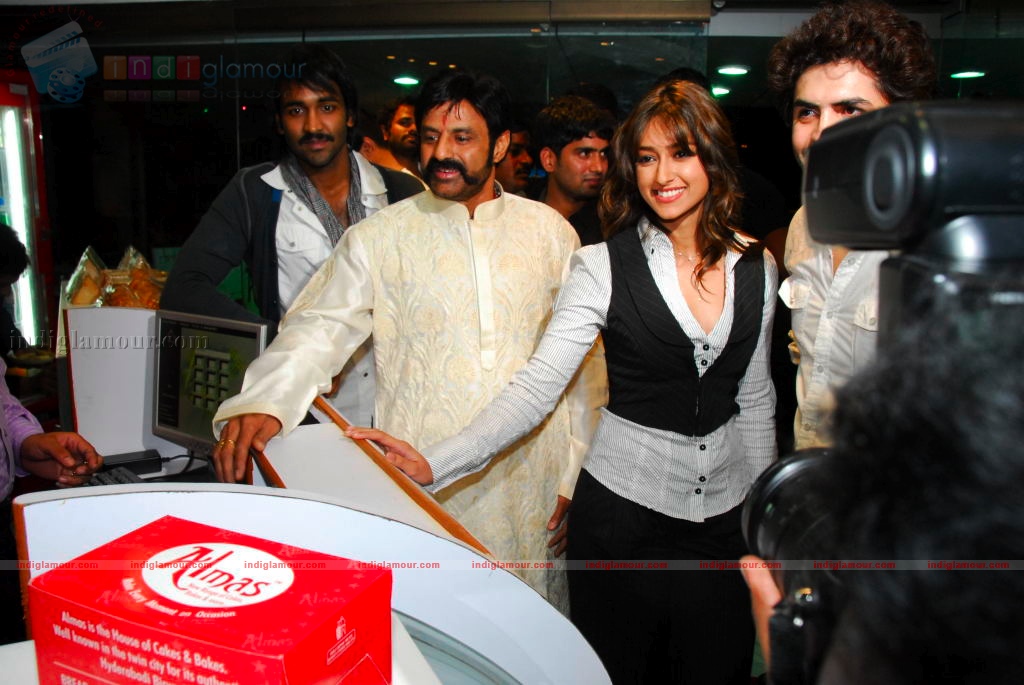 Almas Bakery Opening Event hd photo