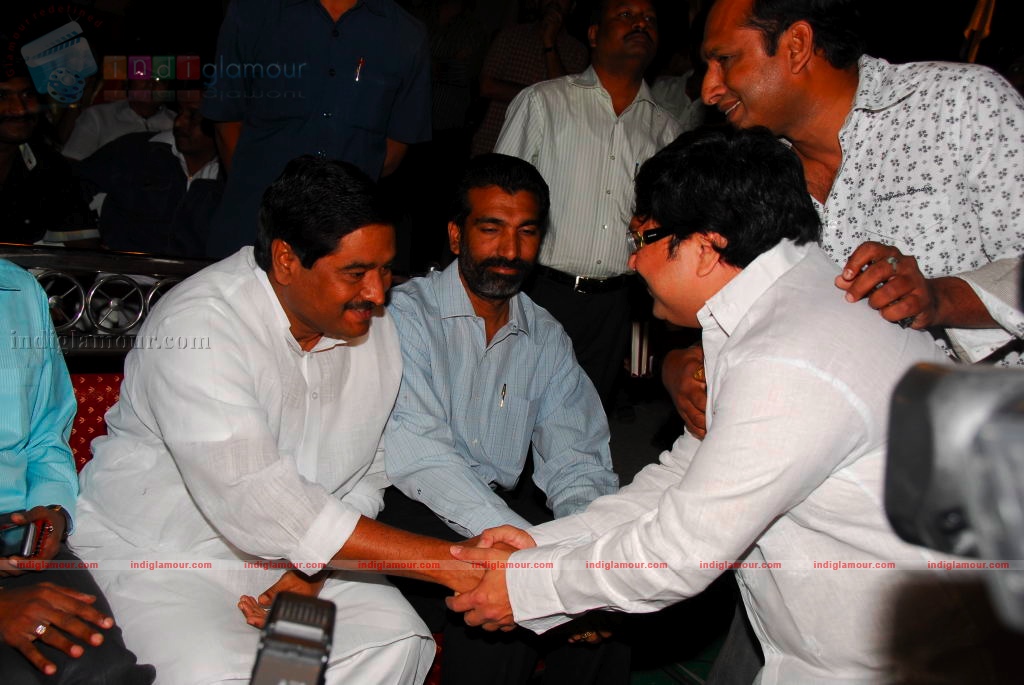 Kalavar king audio launch Event hd photo