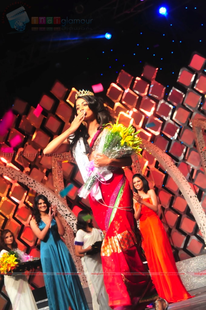 Miss femina south 2009 Event hd photo