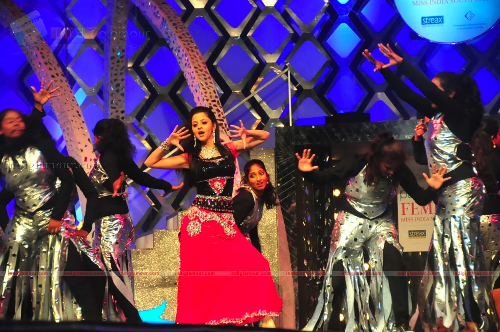 Miss femina south 2009 Event hd photo