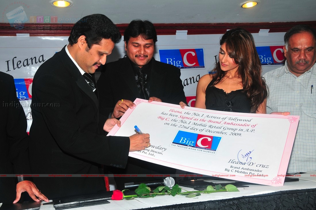 Ileana garce for Big C launch Event hd photo