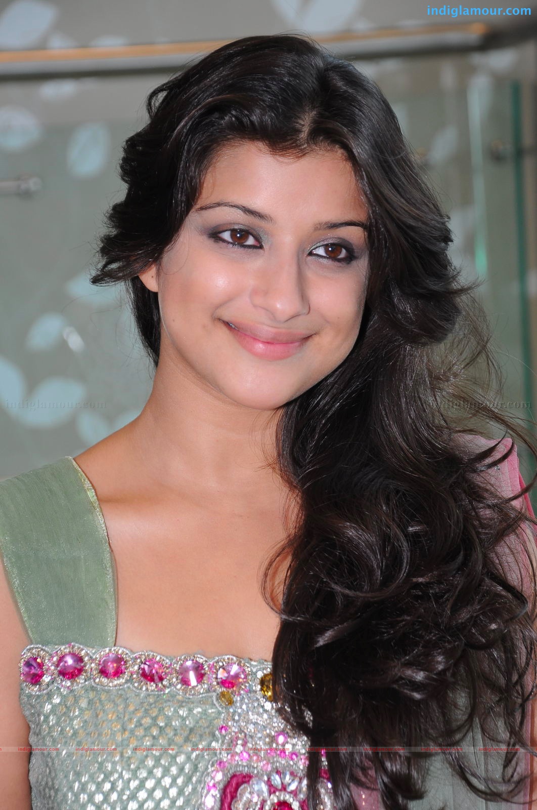 Pranitha and Madhurima at Ruby, Banjara Hills Event hd photo