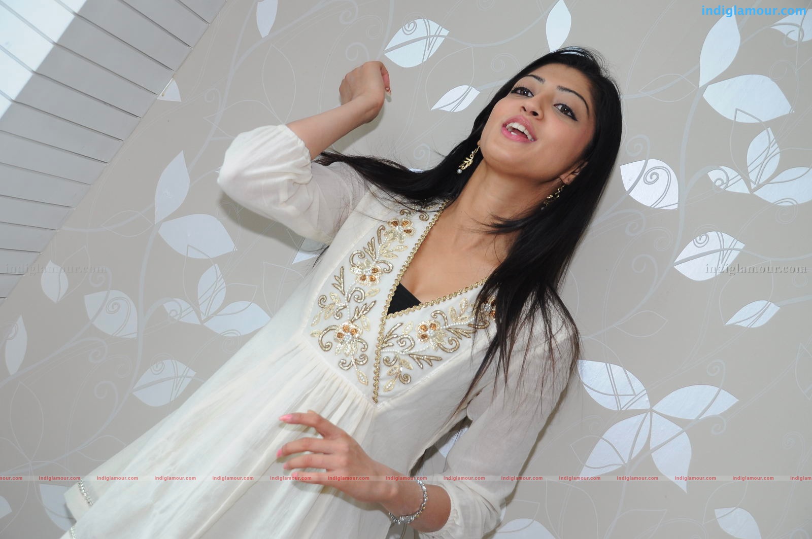 Pranitha and Madhurima at Ruby, Banjara Hills Event hd photo