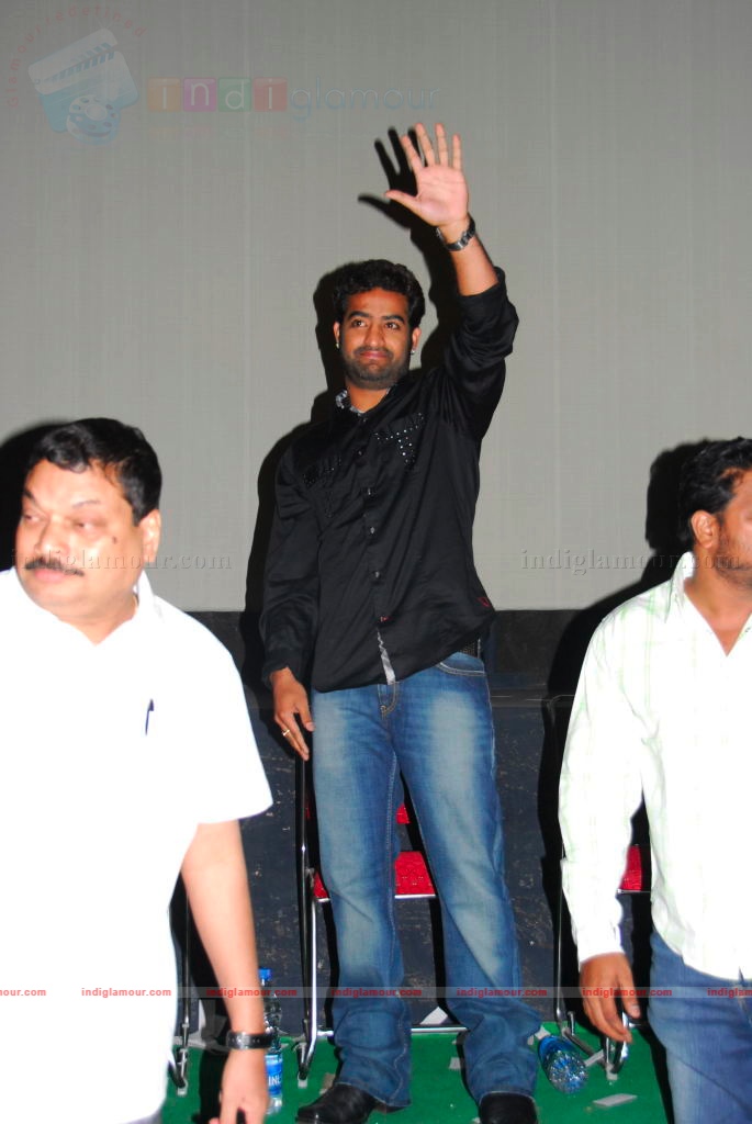 Adurs Movie Platinum Disc function Event hd photo