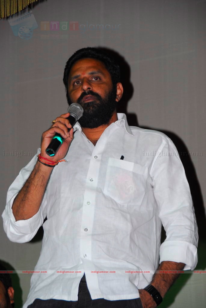 Adurs Movie Platinum Disc function Event hd photo