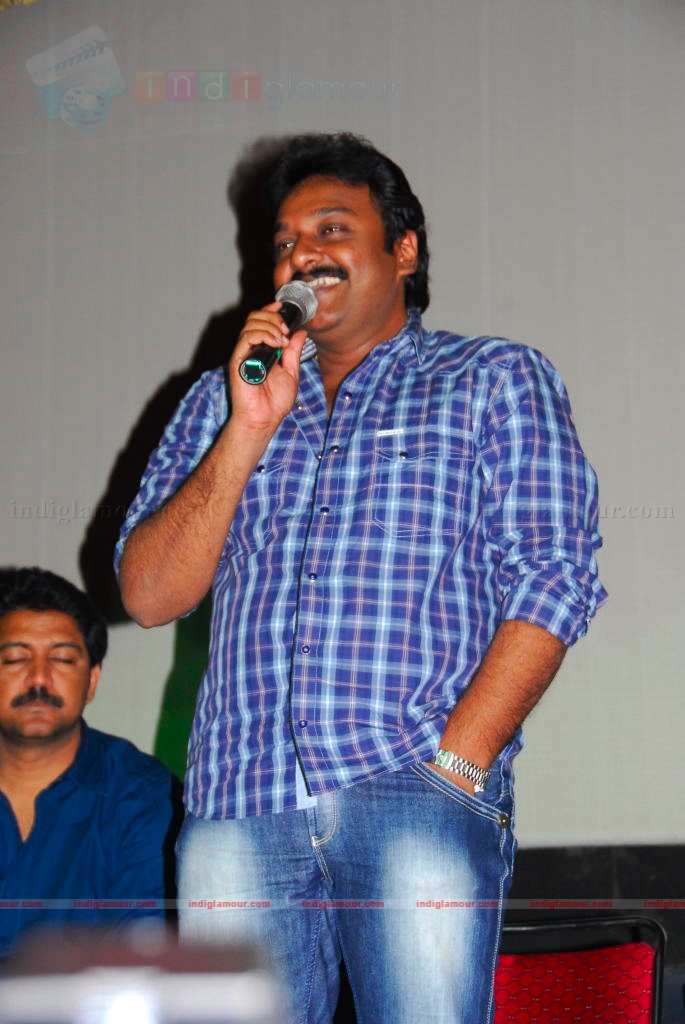 Adurs Movie Platinum Disc function Event hd photo