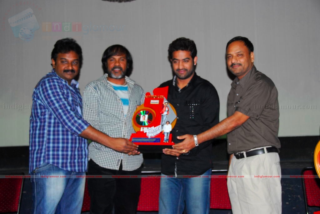 Adurs Movie Platinum Disc function Event hd photo