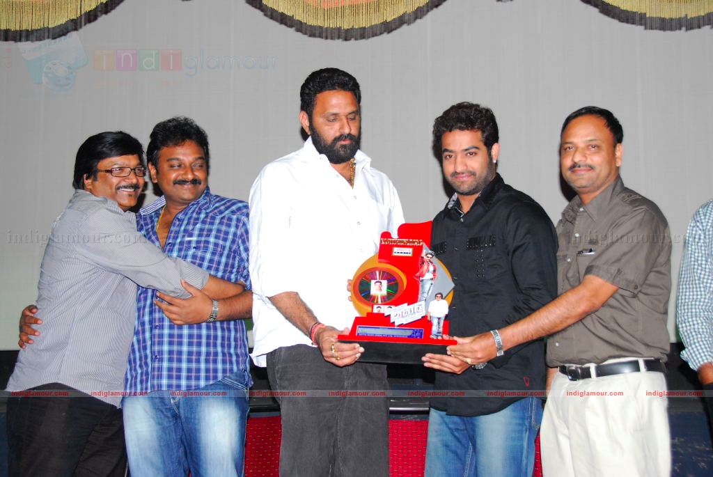 Adurs Movie Platinum Disc function Event hd photo