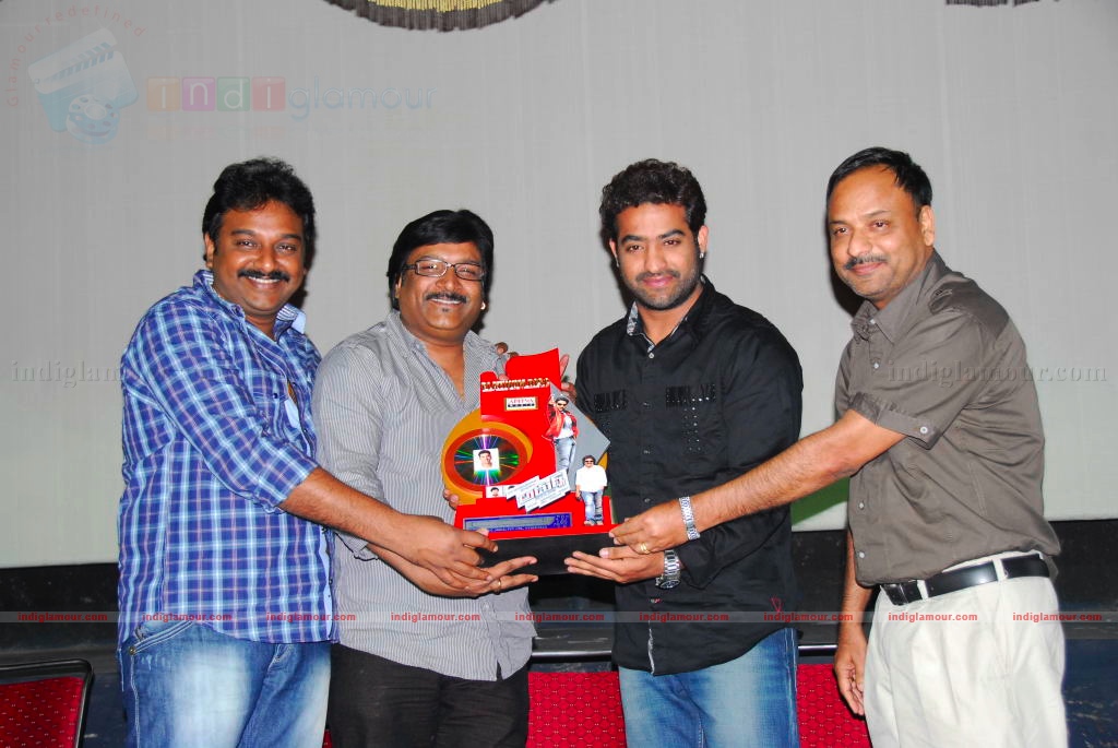 Adurs Movie Platinum Disc function Event hd photo