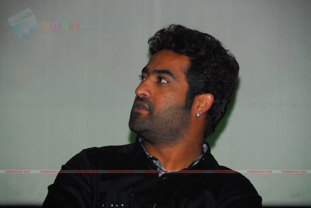 Adurs Movie Platinum Disc function Event hd photo