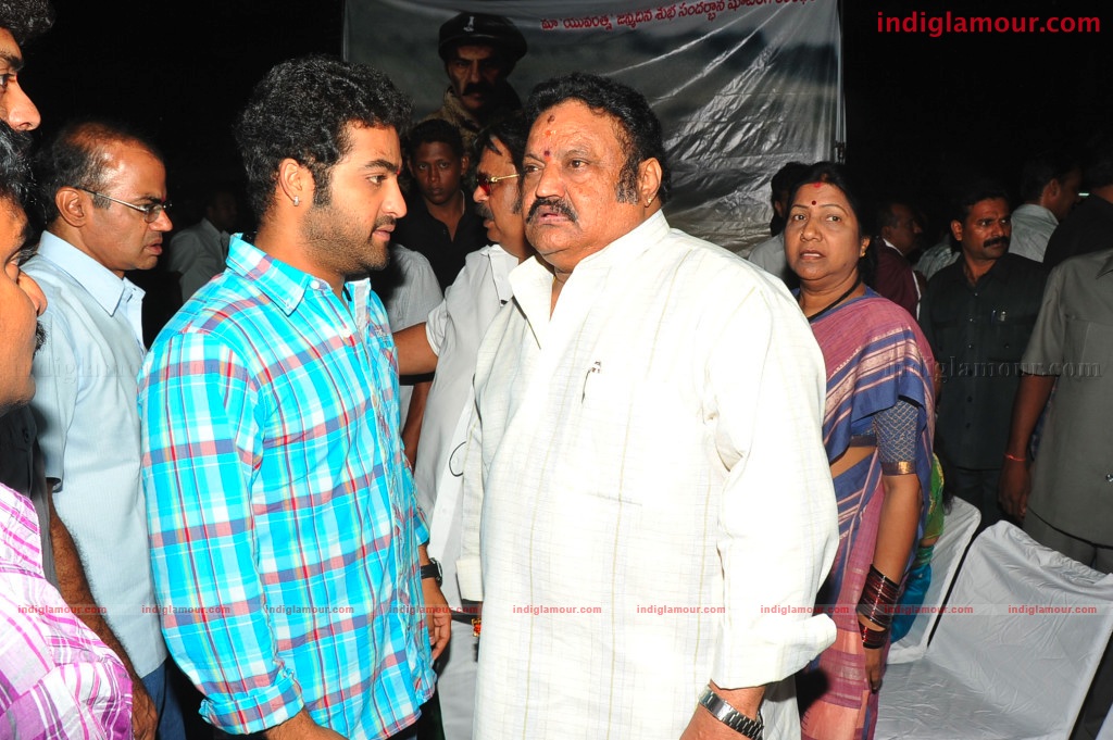 Paramaveerachakra Movie Launch Event hd photo