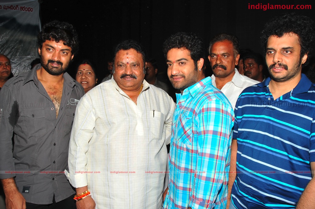 Paramaveerachakra Movie Launch Event hd photo