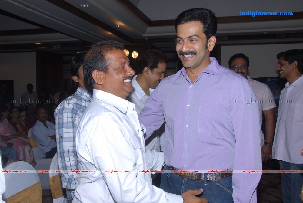 Urimi Movie Audio Launch Photos Event hd photo