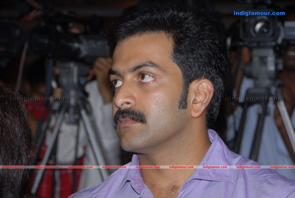 Urimi Movie Audio Launch Photos Event hd photo