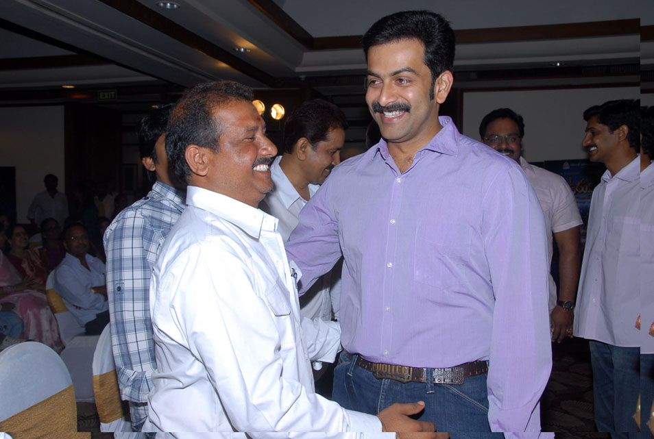 Urimi Movie Audio Launch Photos Event hd photo