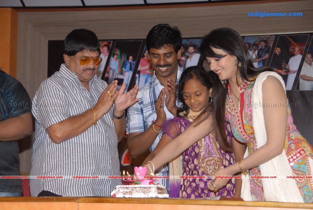 Santosham 9th Annvarsary Logo Launch Photos Event hd photo