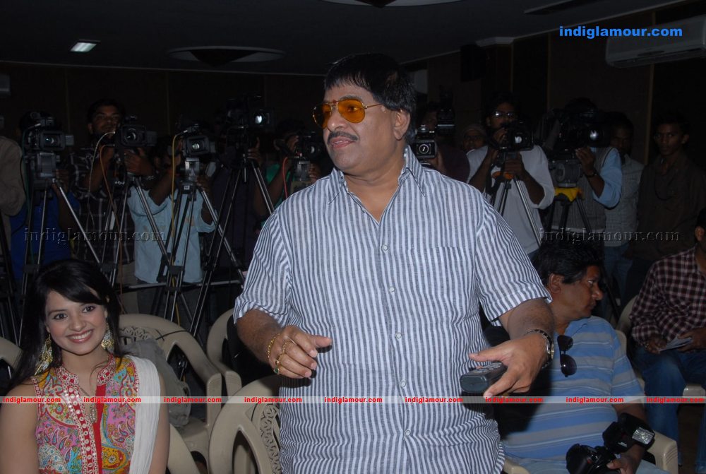 Santosham 9th Annvarsary Logo Launch Photos Event hd photo