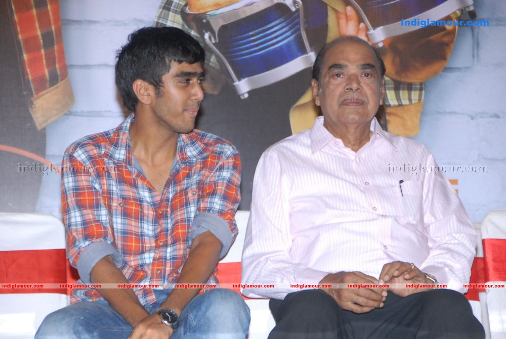 Mugguru Audio Launch Event hd photo