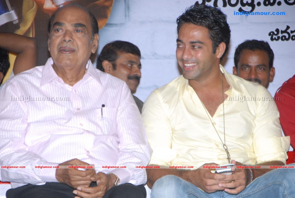 Mugguru Audio Launch Event hd photo