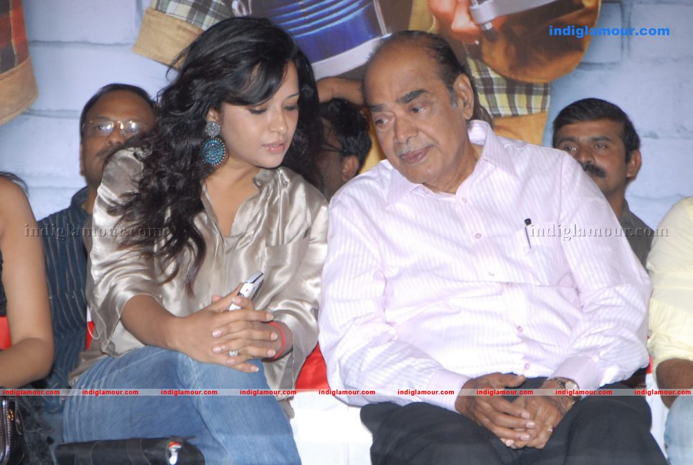 Mugguru Audio Launch Event hd photo