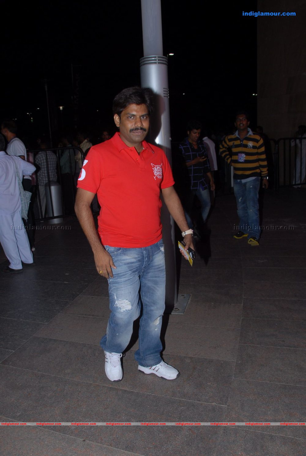 Celebrities at Santosham Awards 2011 Event hd photo