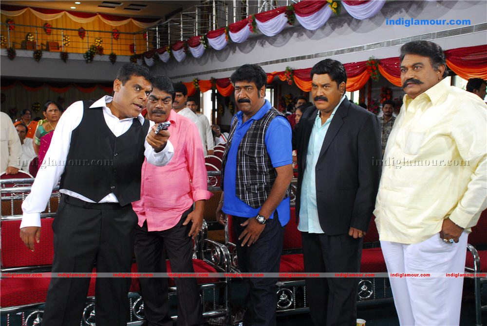 Madatha Kaja Movie Location Event hd photo