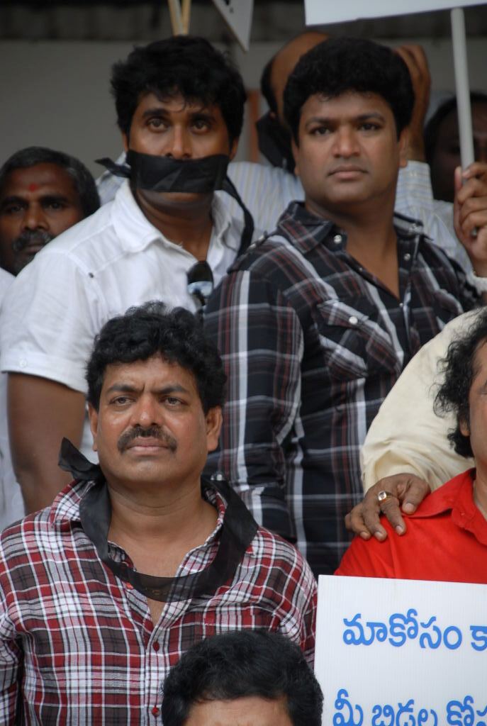 Tollywood Stars Support Anna Hazare Activities Event hd photo