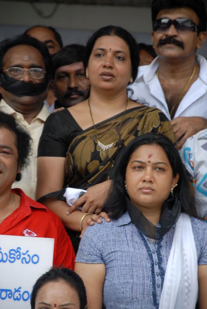 Tollywood Stars Support Anna Hazare Activities Event hd photo