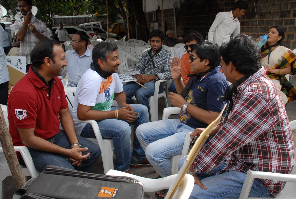 Tollywood Stars Support Anna Hazare Activities Event hd photo