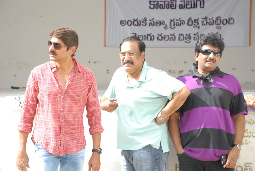 Tollywood Stars Support Anna Hazare Activities Event hd photo