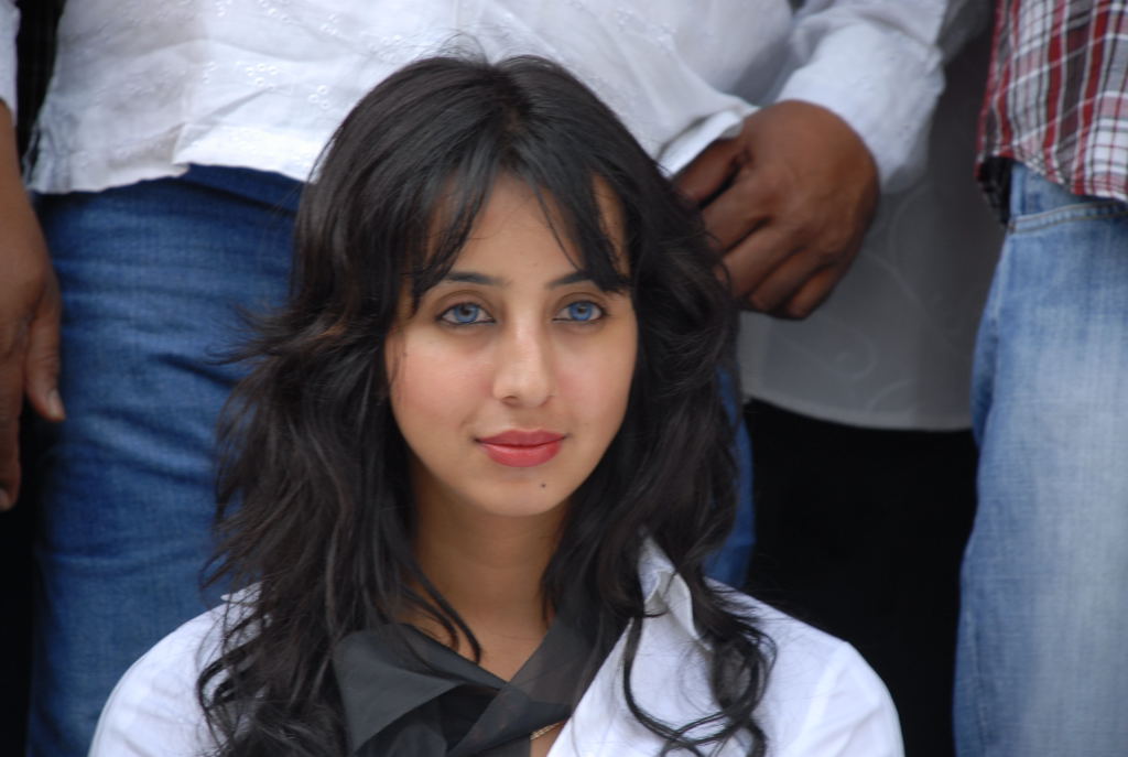 Tollywood Stars Support Anna Hazare Activities Event hd photo