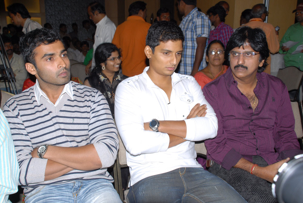 Vachhadu Gelichadu Audio Event hd photo