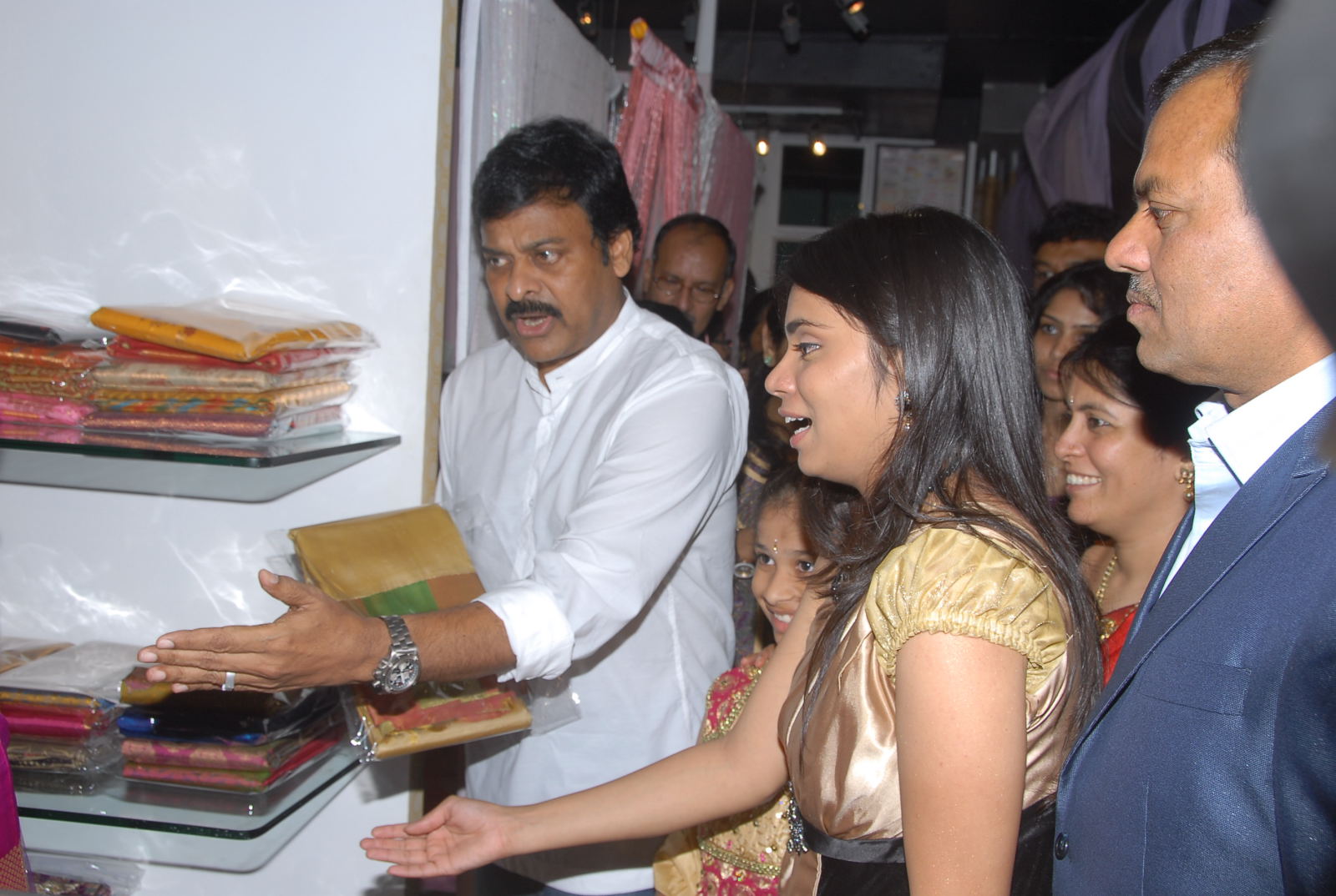 Designer Beer Opening Event hd photo