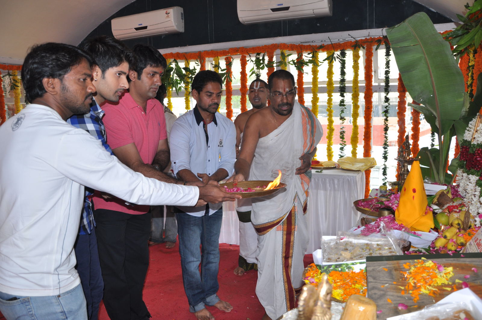 I Hate U Movie Opening Event hd photo