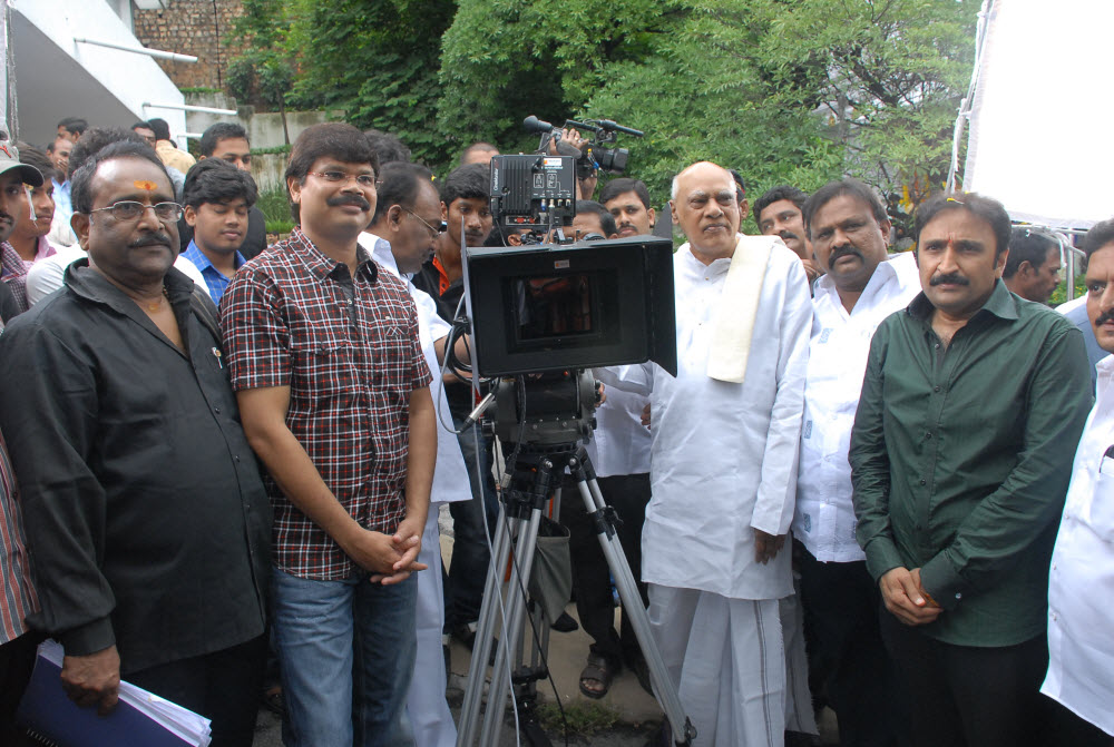 Nandeeswarudu Movie Opening Event hd photo