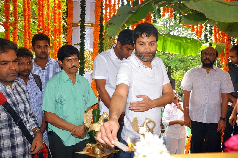 Allu Arjun and Ileana New Movie launch Event hd photo