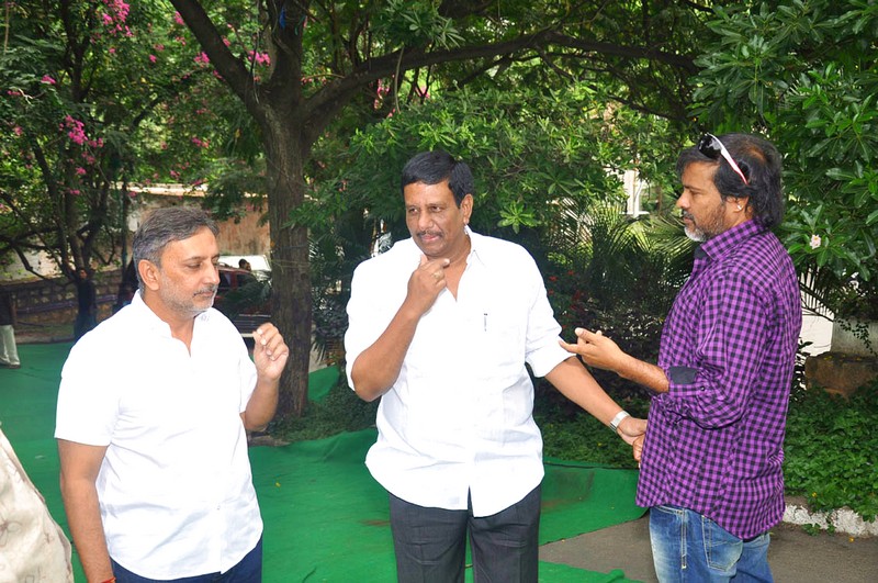 Allu Arjun and Ileana New Movie launch Event hd photo