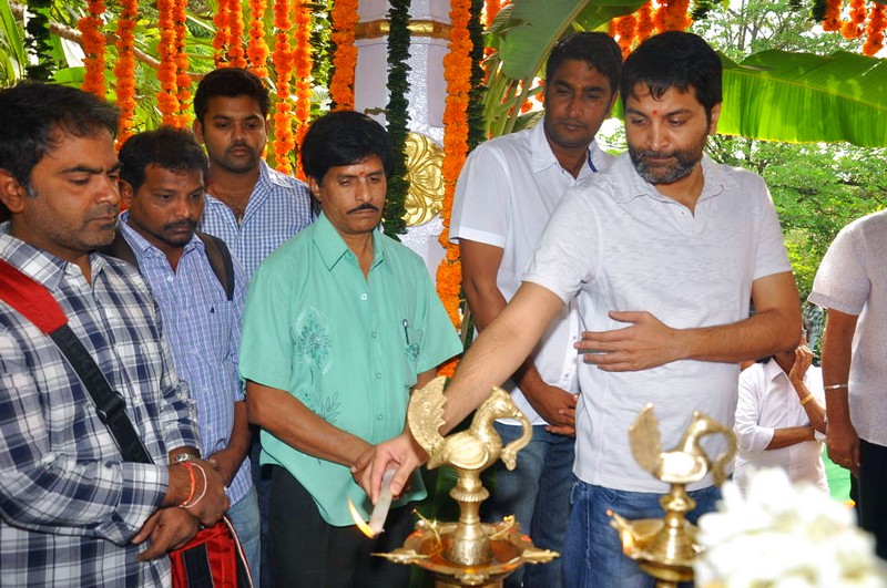 Allu Arjun and Ileana New Movie launch Event hd photo