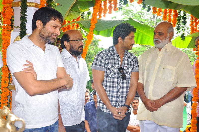 Allu Arjun and Ileana New Movie launch Event hd photo
