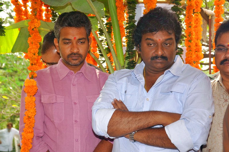 Allu Arjun and Ileana New Movie launch Event hd photo
