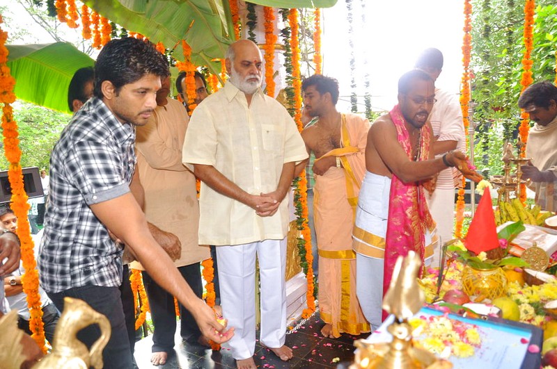 Allu Arjun and Ileana New Movie launch Event hd photo