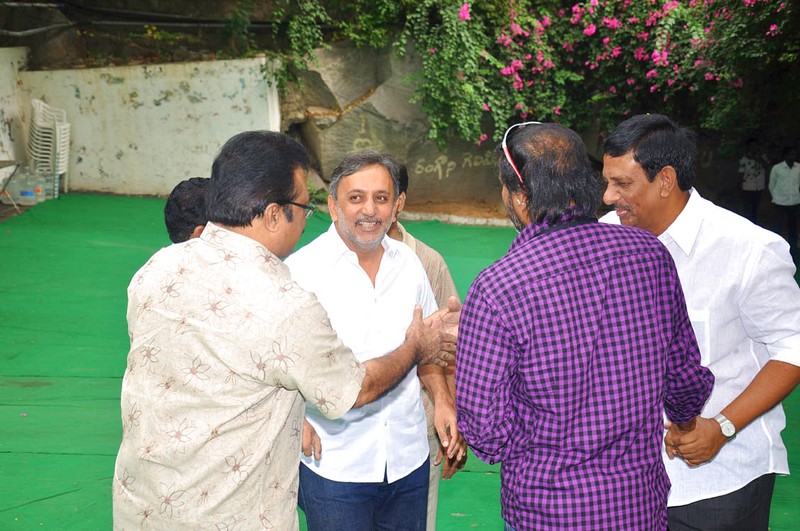 Allu Arjun and Ileana New Movie launch Event hd photo