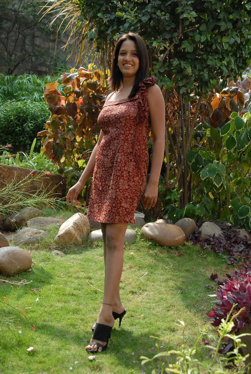 Nisha Agarwal At Parinaya Wedding Fair Exhibition Event hd photo