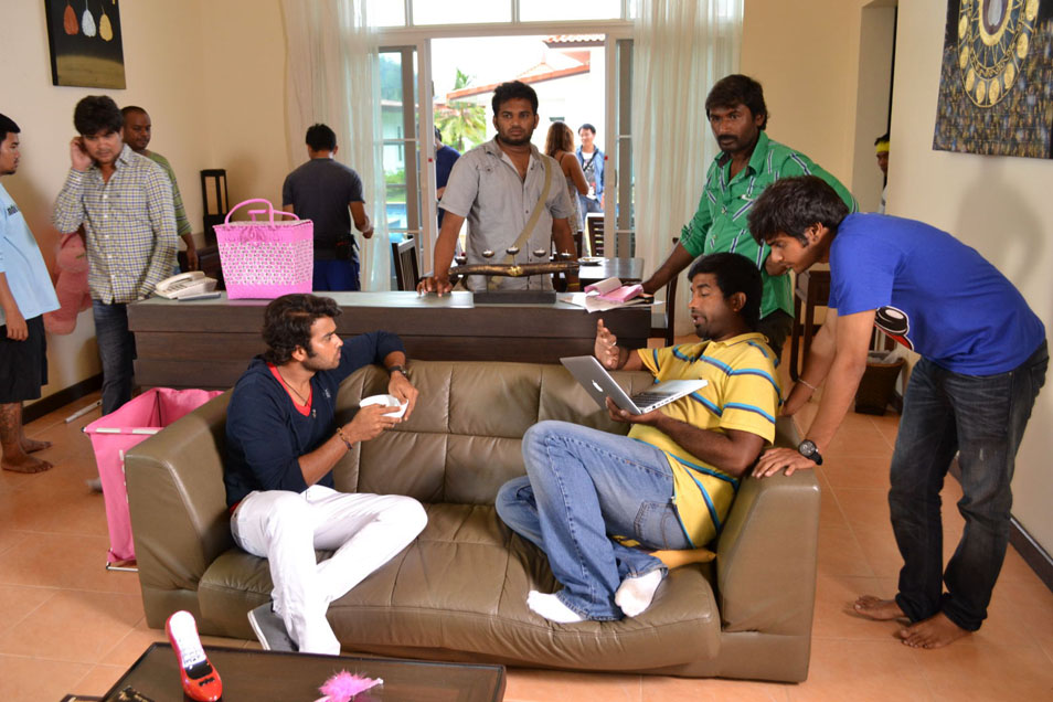 Vennela One And Half Location Event hd photo