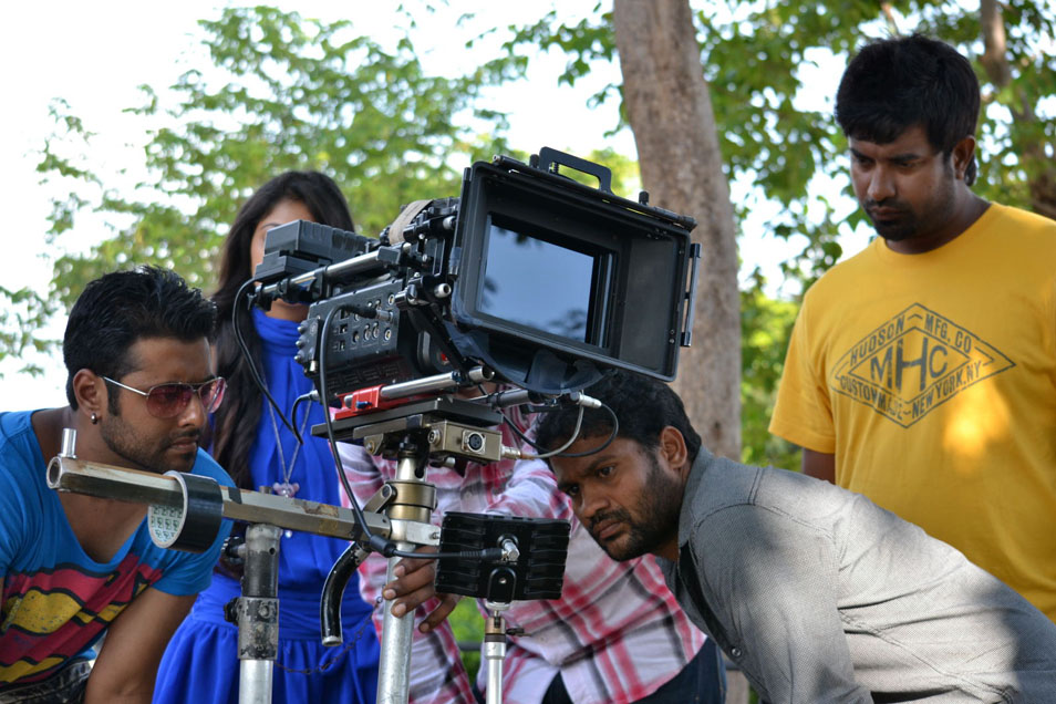 Vennela One And Half Location Event hd photo