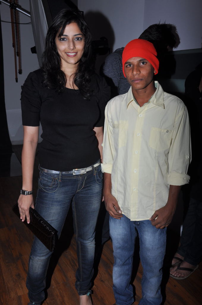 Nishanthi Launches Enr Fashion Studio Event hd photo