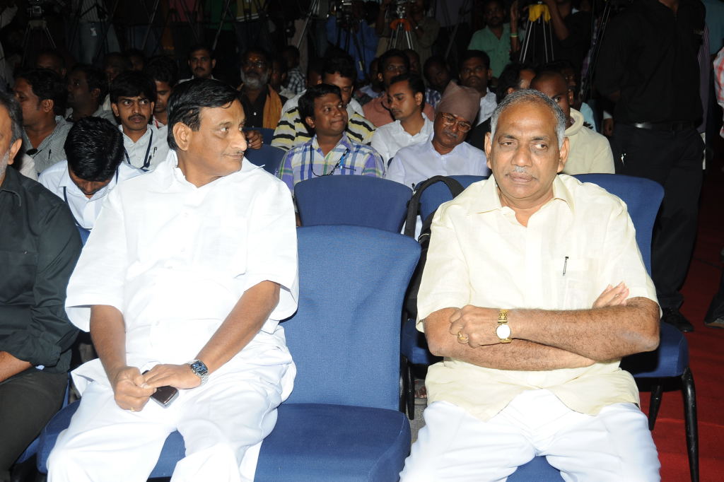 Dookudu Press Meet Event hd photo