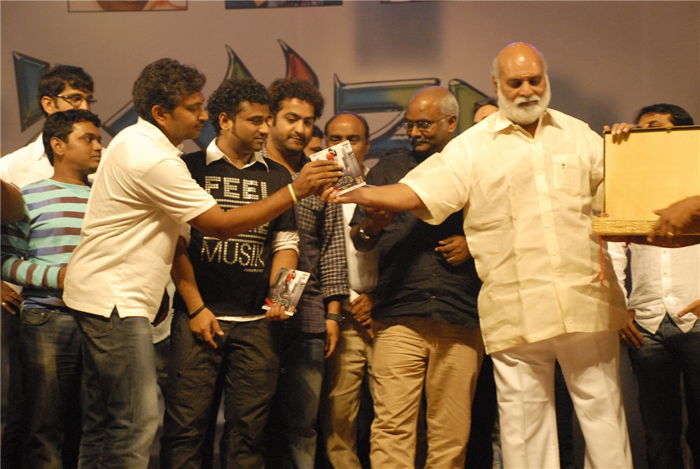 Oosaravelli Audio Launch Event hd photo