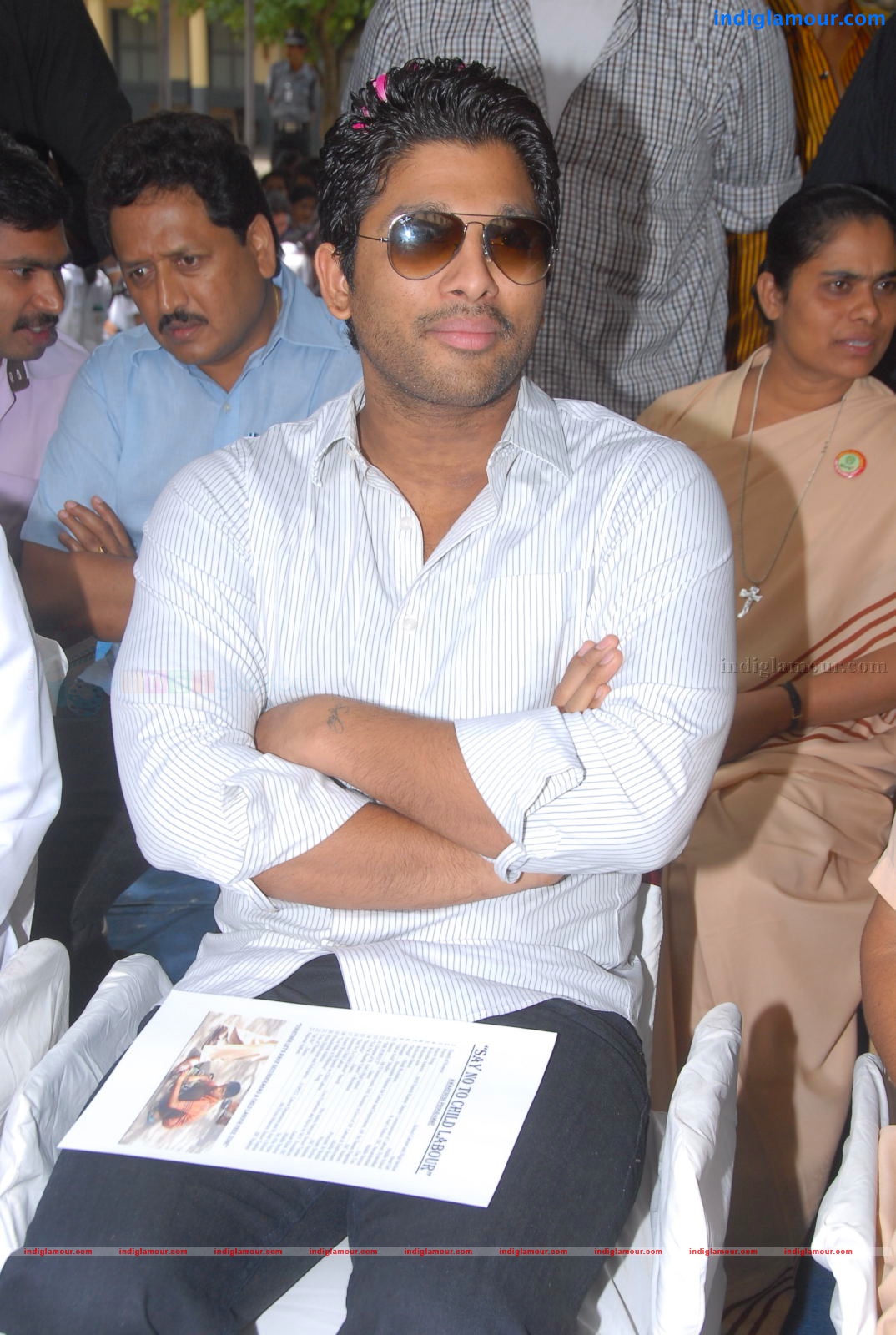 Allu Arjun promotes Anti Child Labour Event hd photo